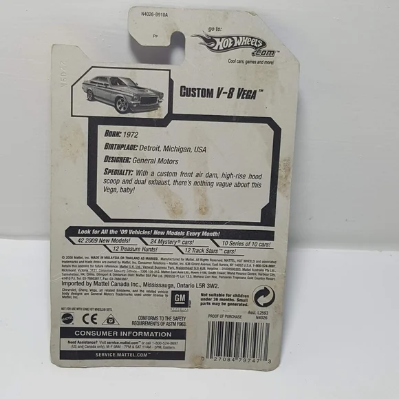 2008 Hot Wheels Custom V-8 Vega 1:64 Scale Diecast Collectable Car - Picture 5 of 6